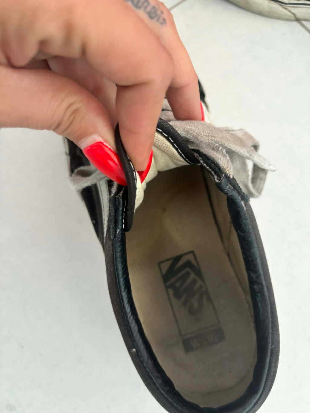 oude gedragen schoenen